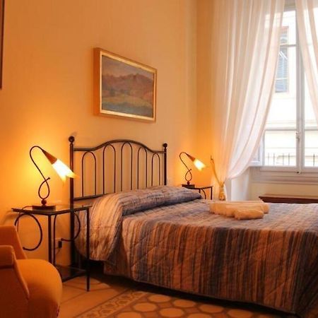 Via Roma Suites Florencia Exterior foto